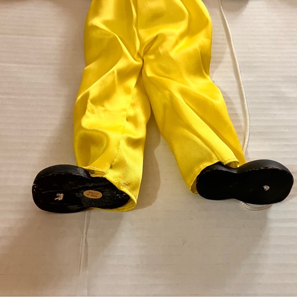 Vintage Marionette Puppet Pair – Clown Duo with Wooden Controls - Picture 8 of 11